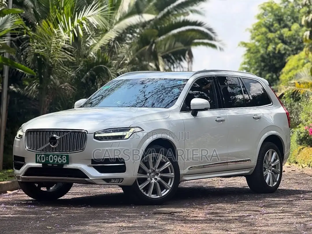 Volvo XC90 T5 R-Design AWD 2019 White