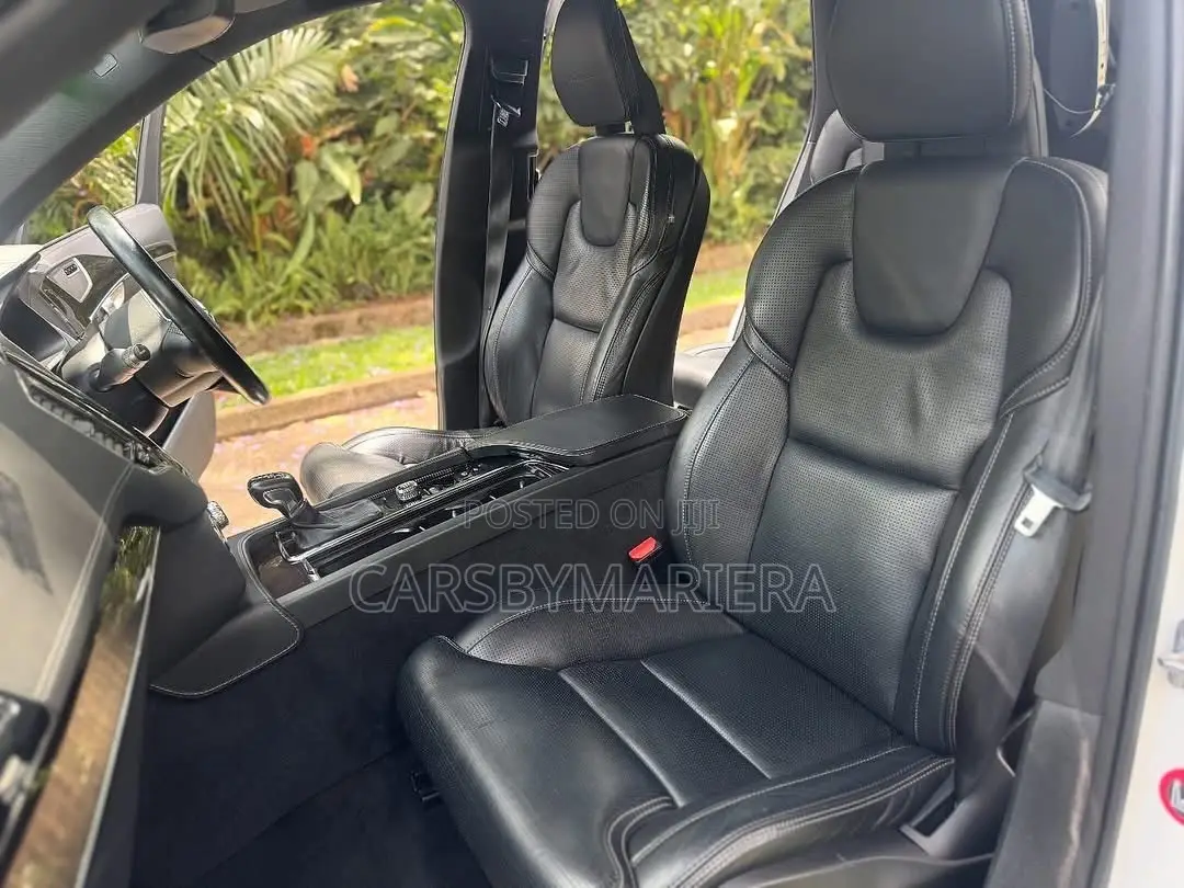 Volvo XC90 T5 R-Design AWD 2019 White