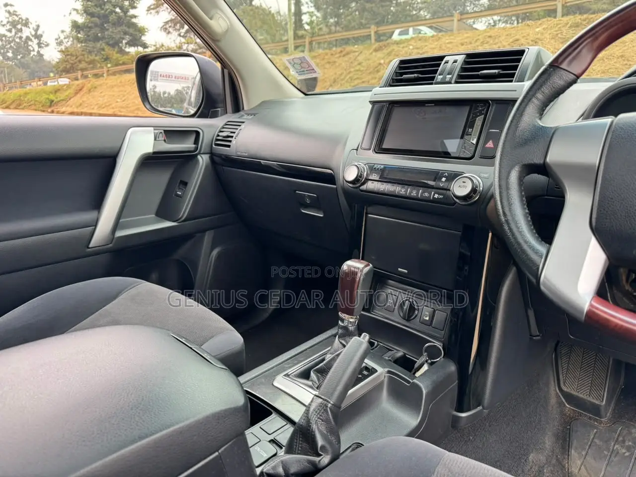 Toyota Land Cruiser Prado 2017 Black