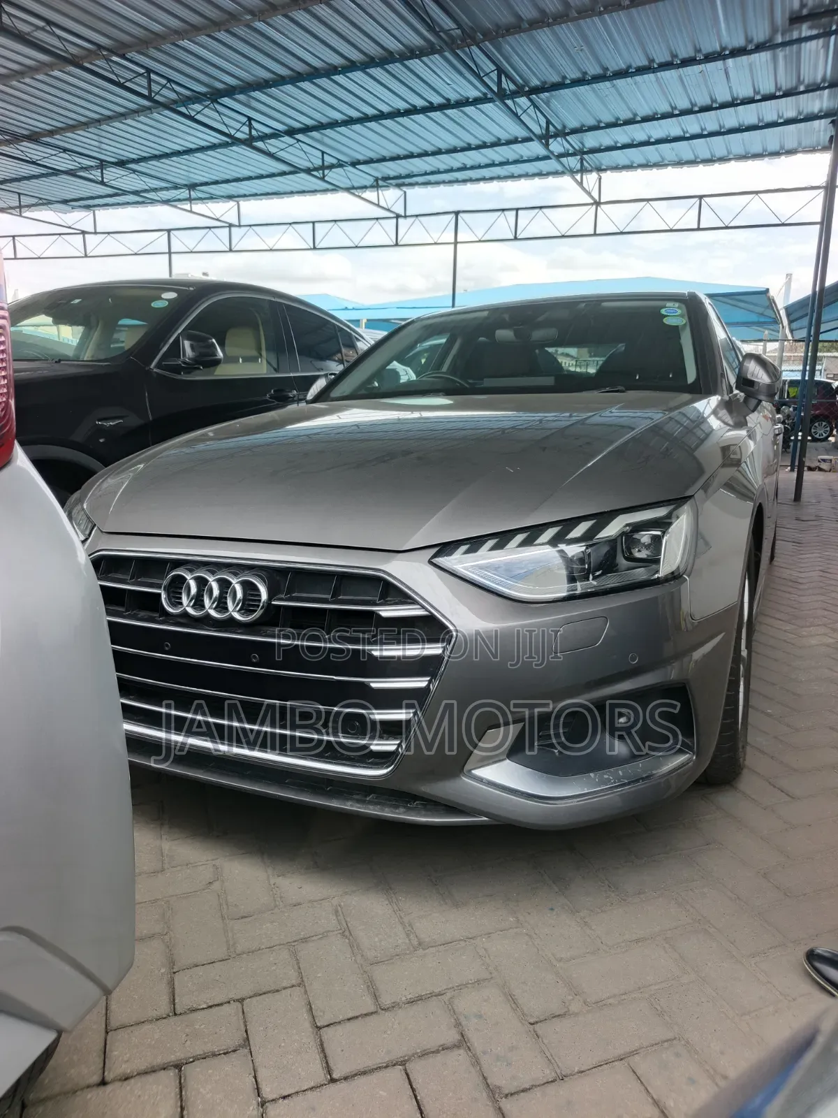 Audi A4 Premium Plus 2022 Gray