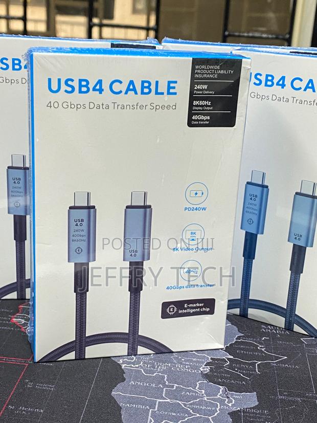 USB4 40Gbps 240W Cable a Blue-Accented Type-C to Type-C Braided Cable. - thumbnail 2