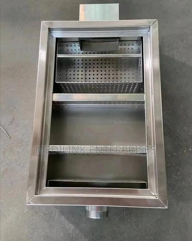 Modern Stainless Steel 2.mm Sheet Greastrap - main view