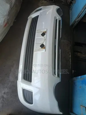 Toyota Sienta 2008/12 Front Bumper