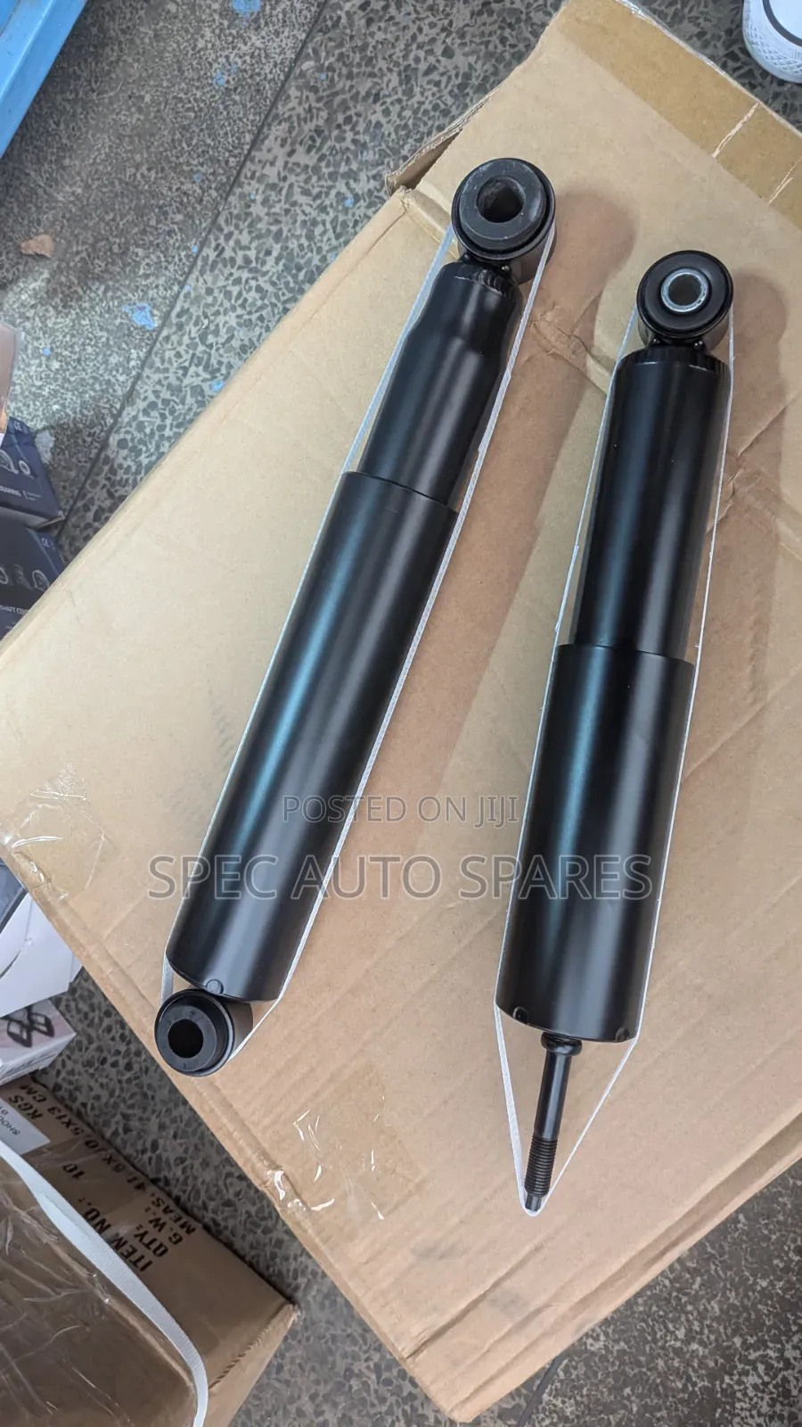 Front and Rear Shocks Toyota Shark 5l 7l