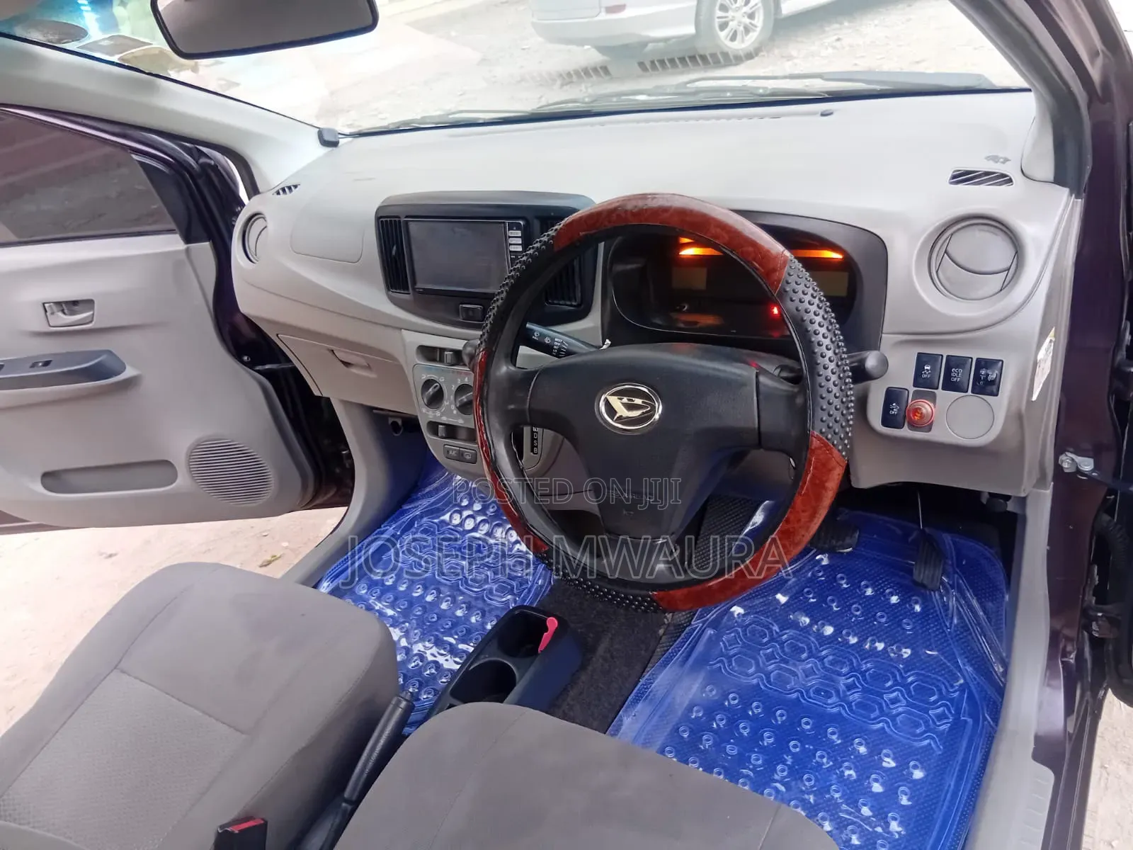 Daihatsu Mira 2014 Burgundy