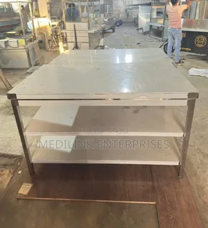 Heavy Duty Ss 304 Modern Stainless Steel, Bakery Table 3*7ft
