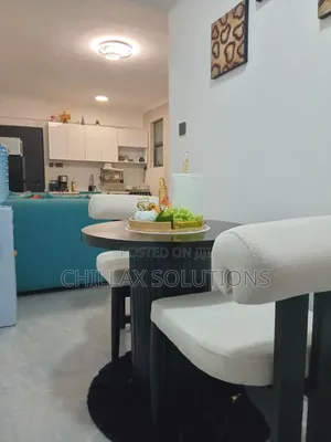Afro-Modern 1 Bedroom Bnb, Kilimani