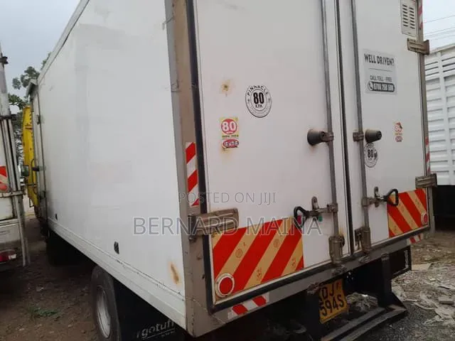 Isuzu NQR 116,566kms 4,778 Cc Manual Diesel White