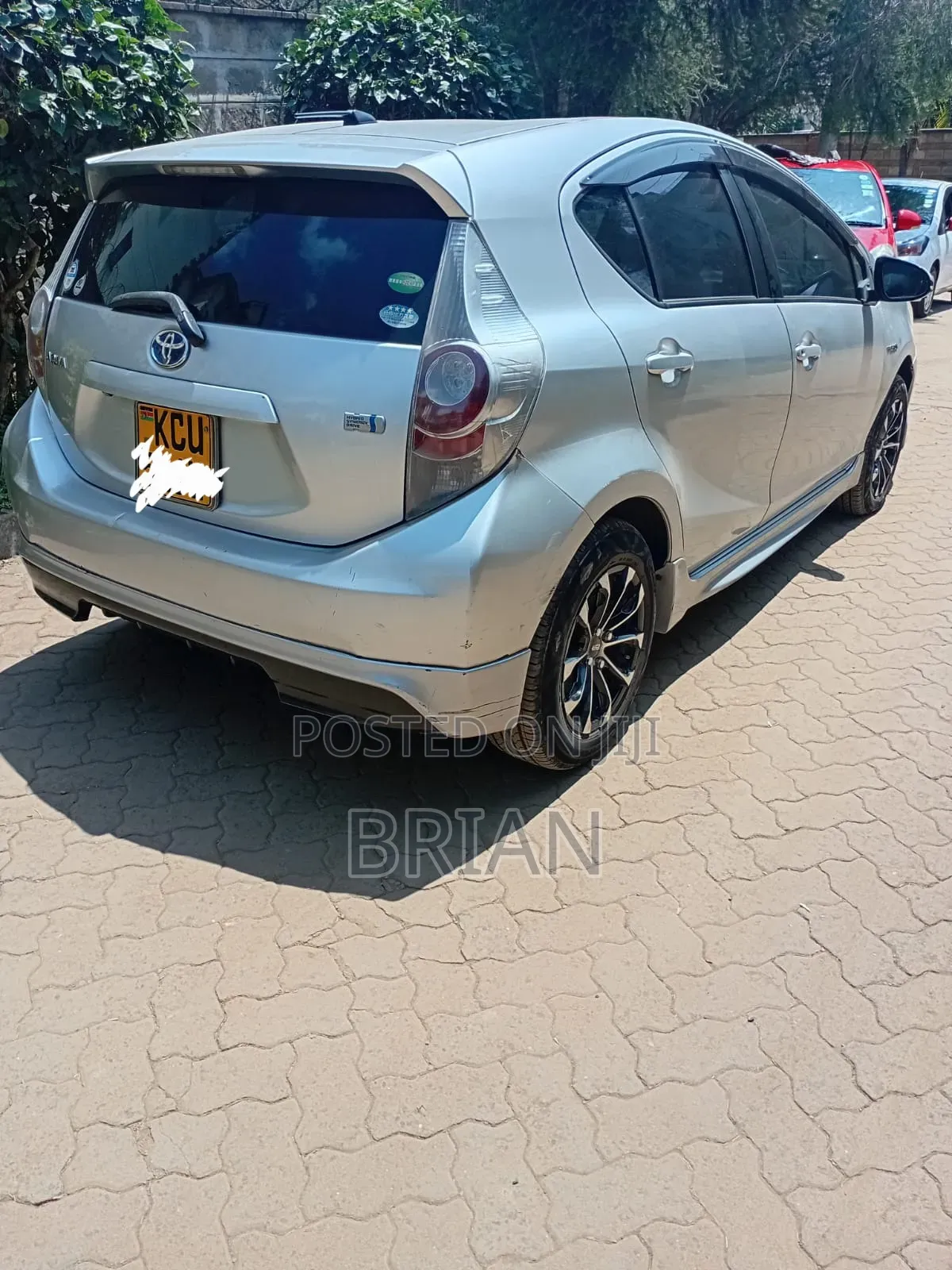 Toyota Aqua 2012 Silver