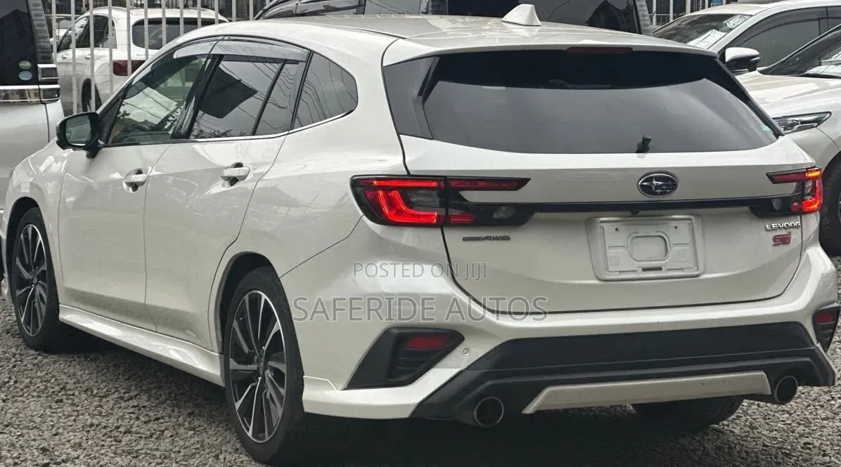 Subaru Levorg 2020 White