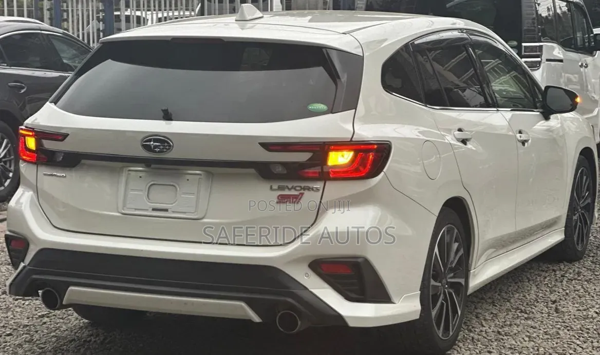 Subaru Levorg 2020 White