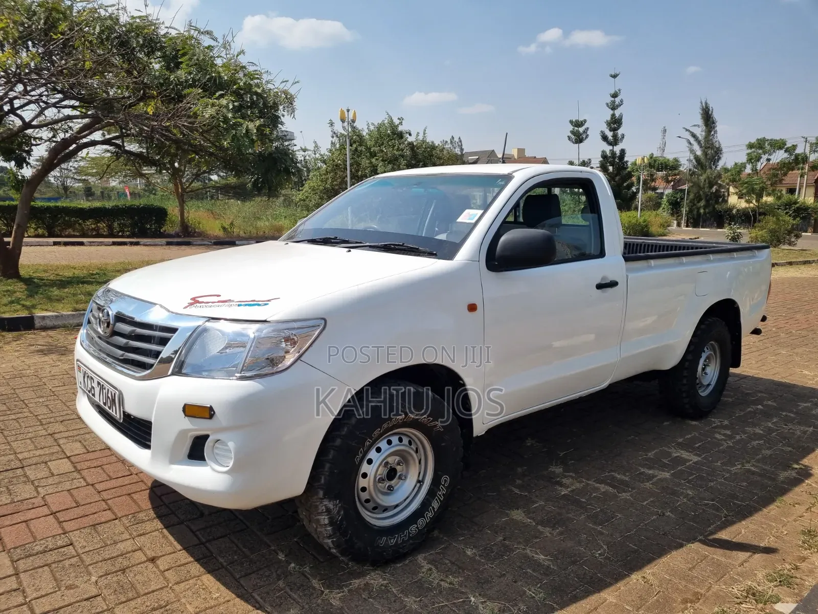 Toyota Hilux 2016 White