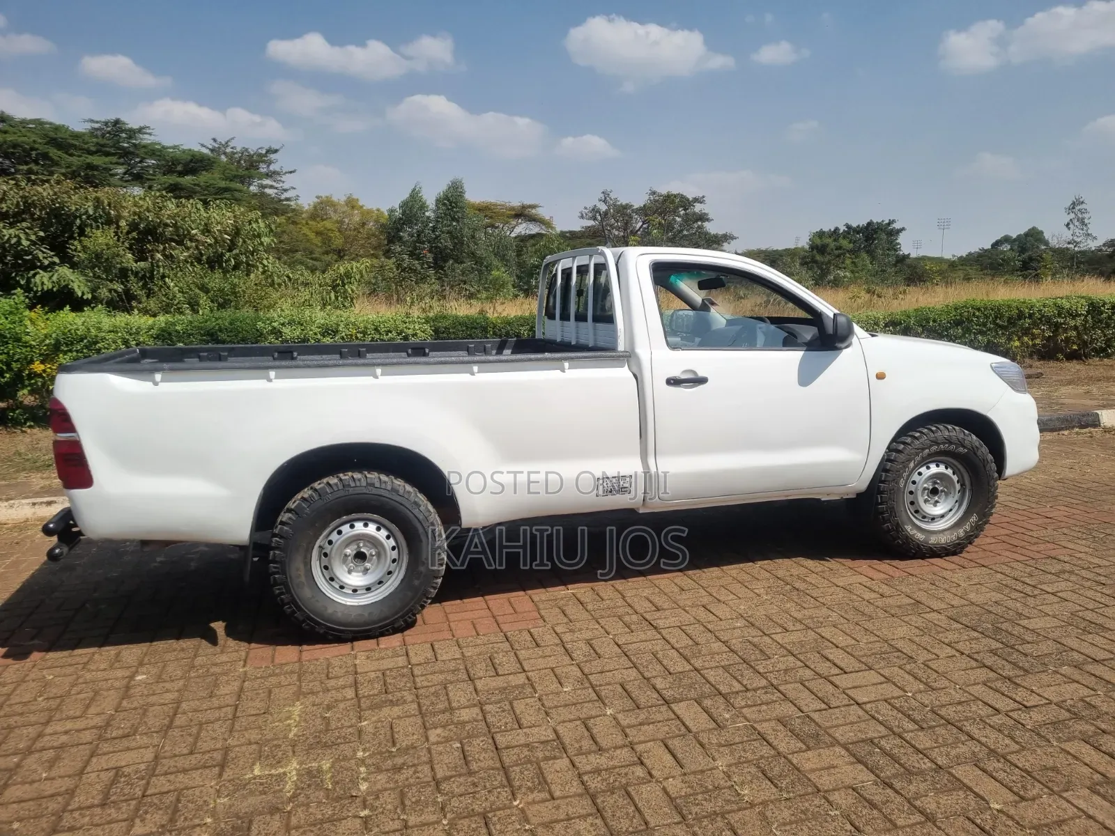 Toyota Hilux 2016 White