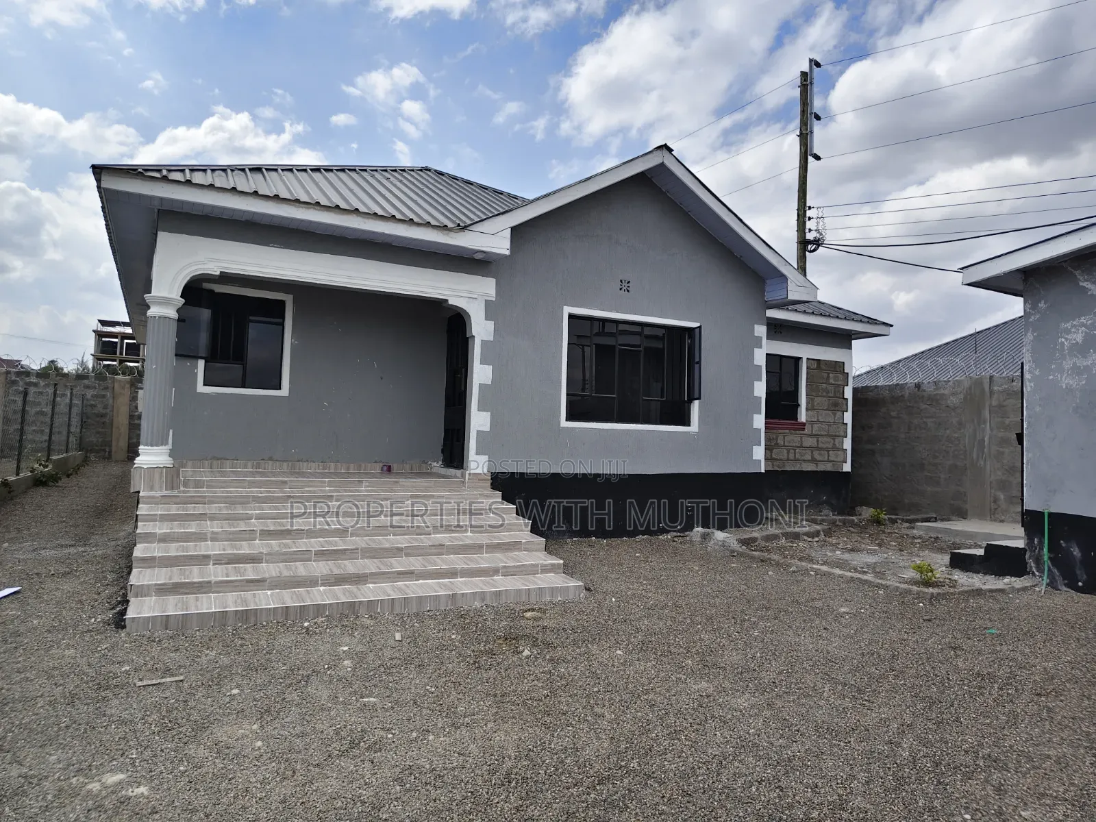 4bdrm Bungalow in Kitengela for sale