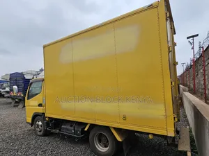 MMitsubishi Canter Fs