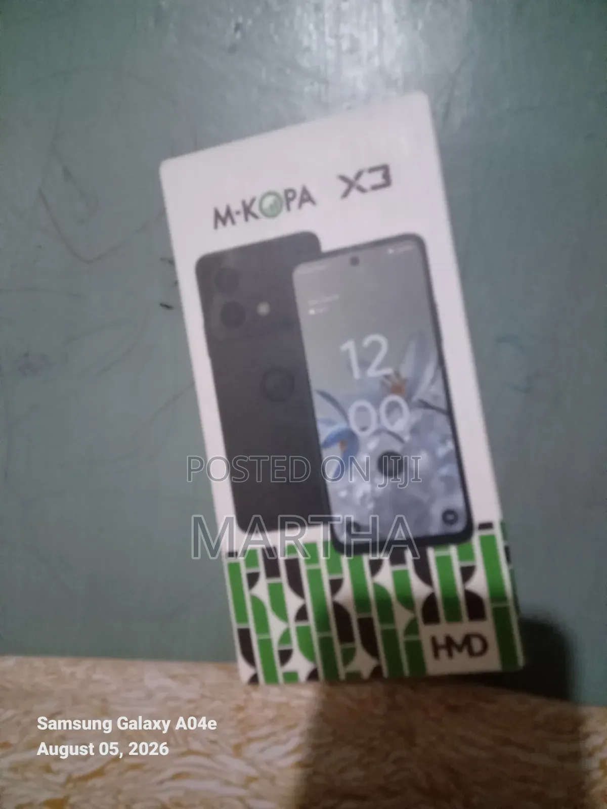 New HMD Aura 64 GB Black