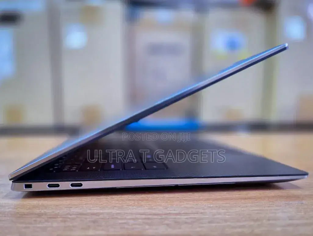 Laptop Dell Precision 5560 16GB Nvidia SSD 512GB
