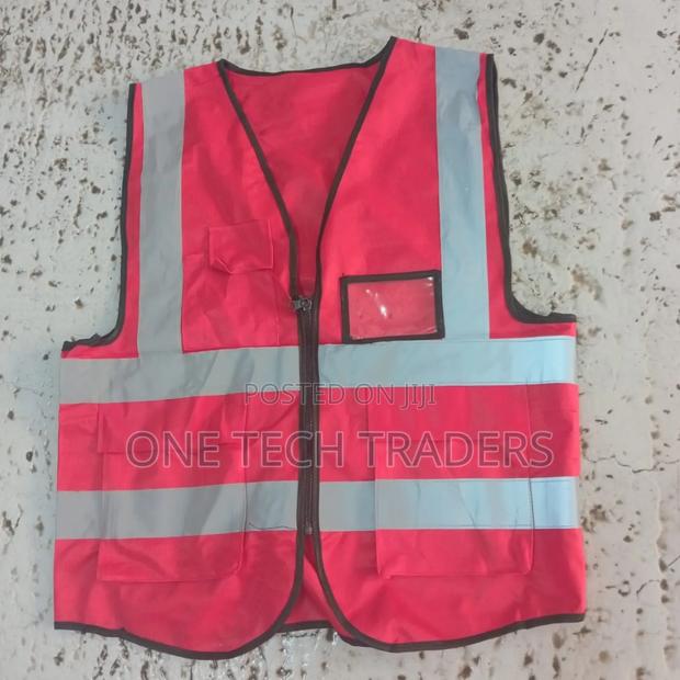 Reflector Vest With Zip & Pocket