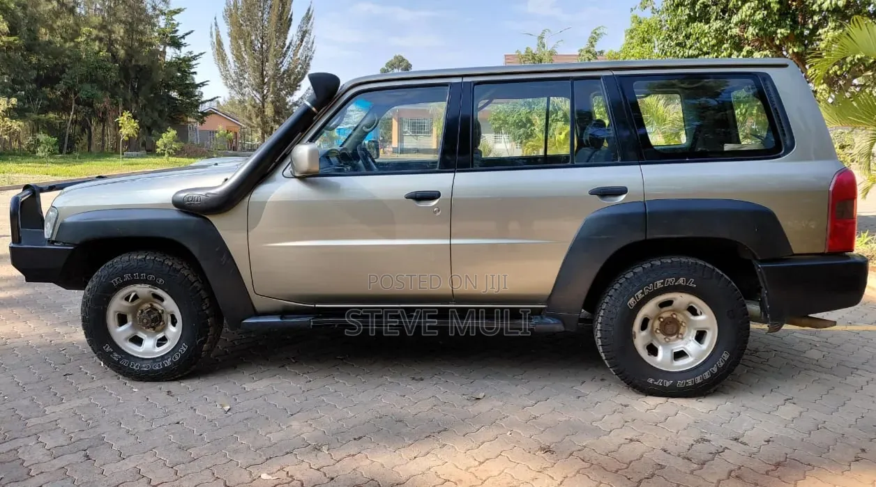 Nissan Patrol 2008 Silver