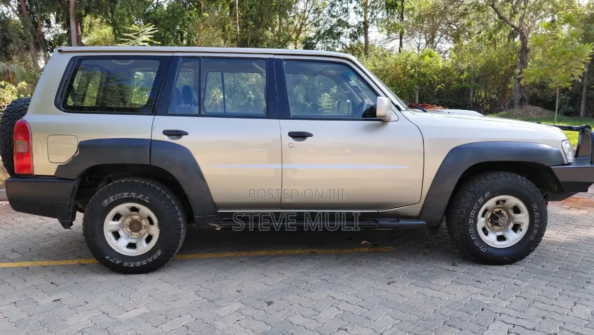 Nissan Patrol 2008 Silver