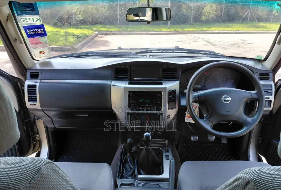 Nissan Patrol 2008 Silver