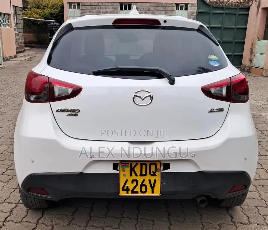 Mazda Demio 2017 White
