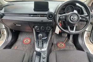 Mazda Demio 2017 White