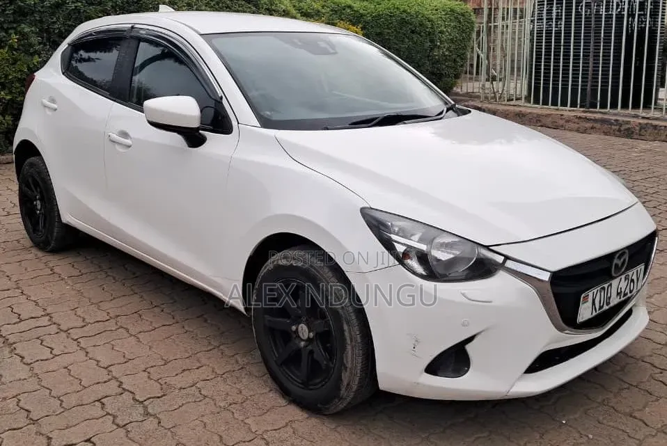 Mazda Demio 2017 White