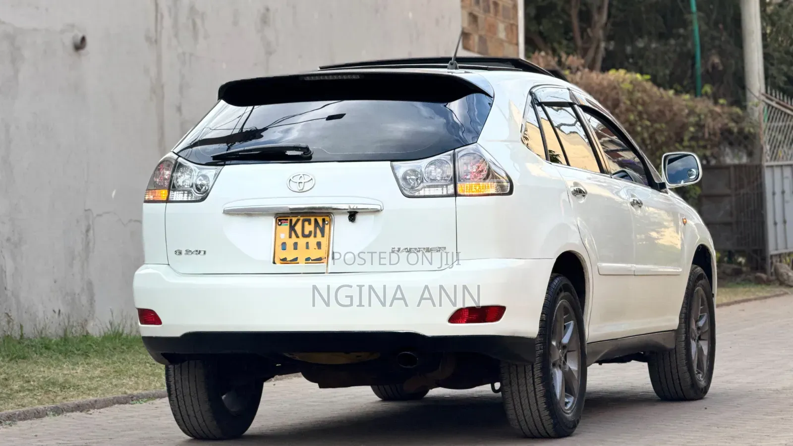 Toyota Harrier 2012 White