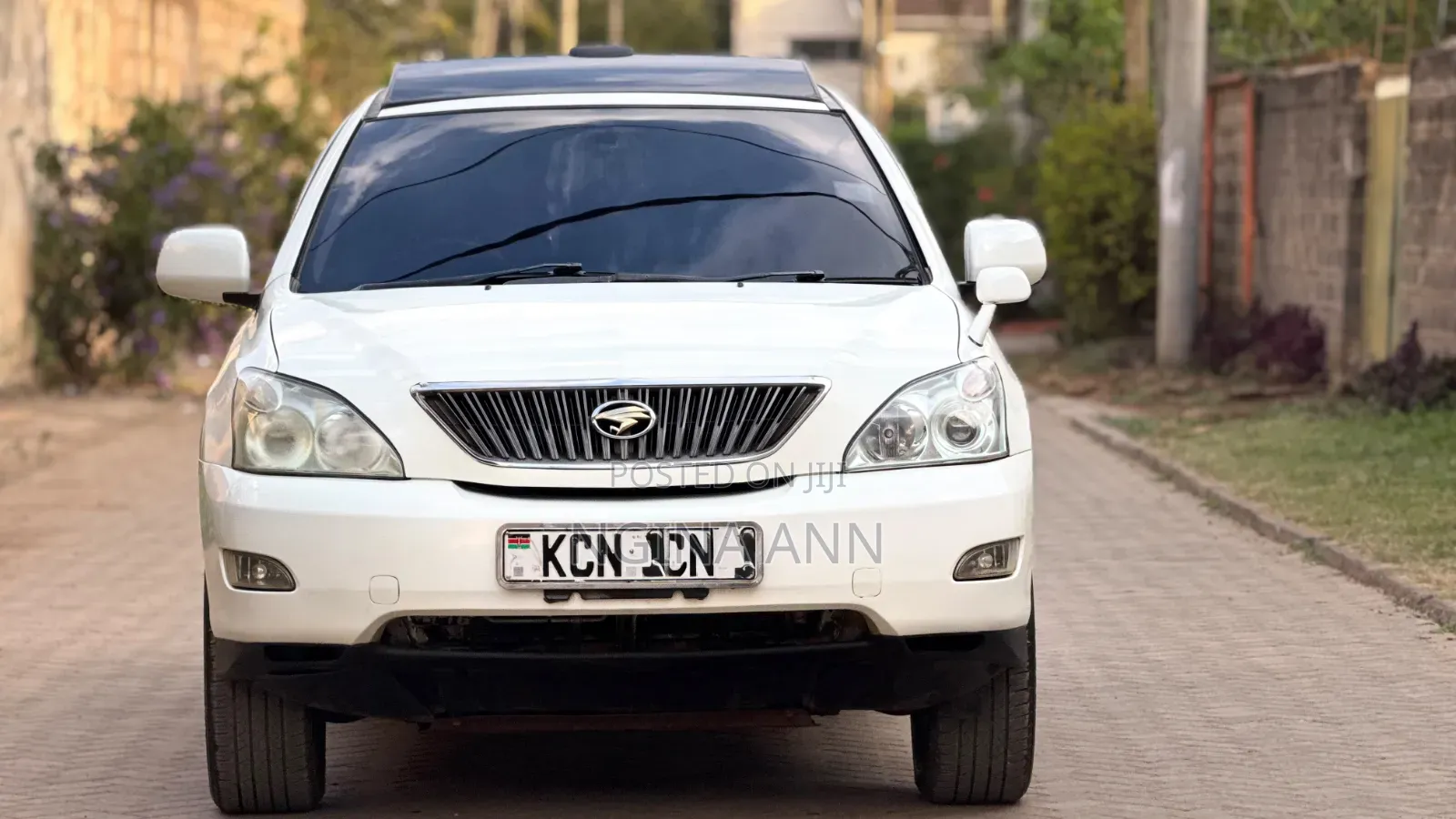 Toyota Harrier 2012 White