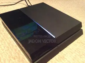 PS4 Standard