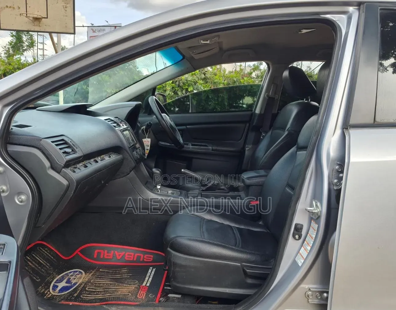 Subaru 1400 2011 White