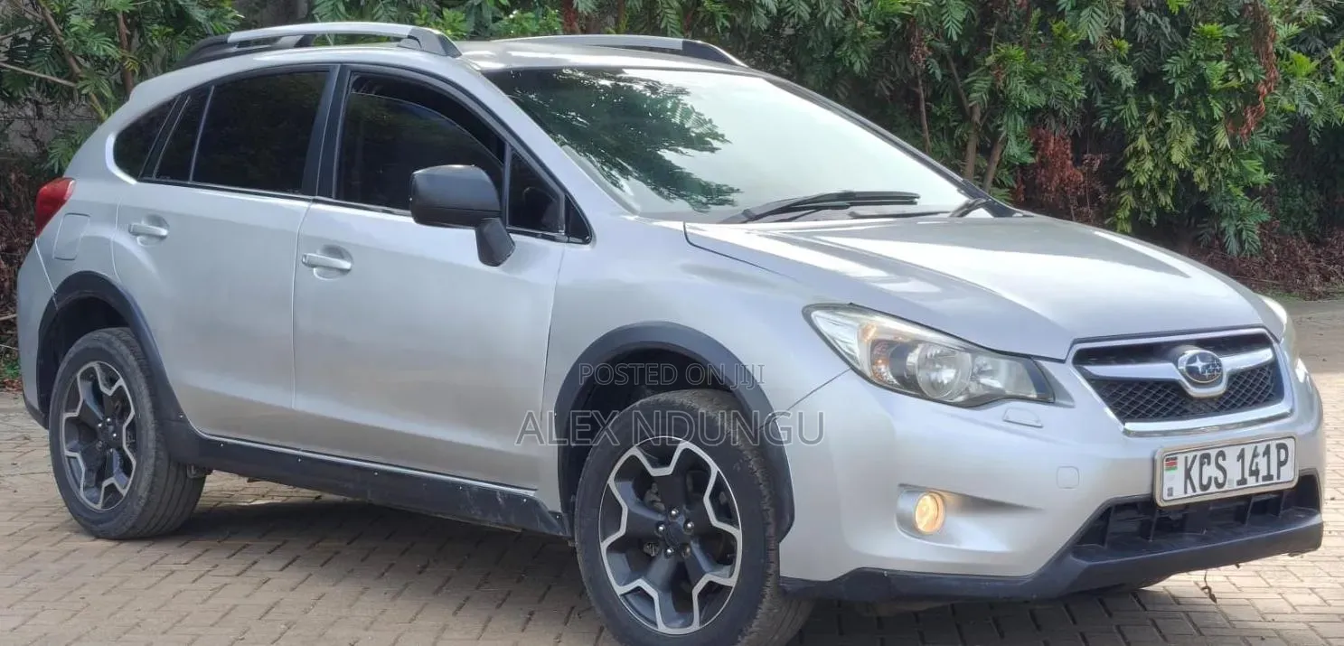 Subaru 1400 2011 White