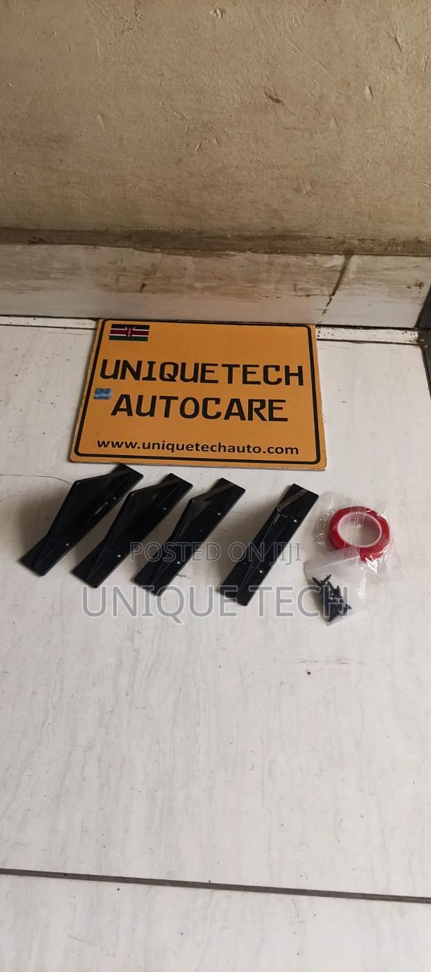 Universal 4PCS Rear Diffuser Fins