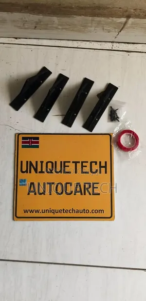 Universal 4PCS Rear Diffuser Fins