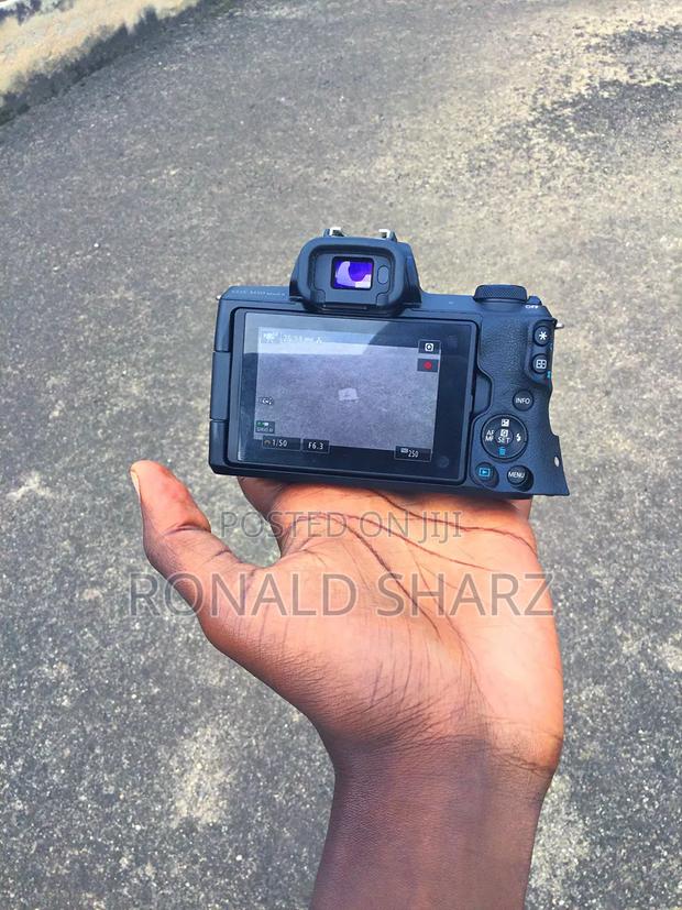 Canon EOS M50 Mark II Mirrorless Camera - thumbnail 4