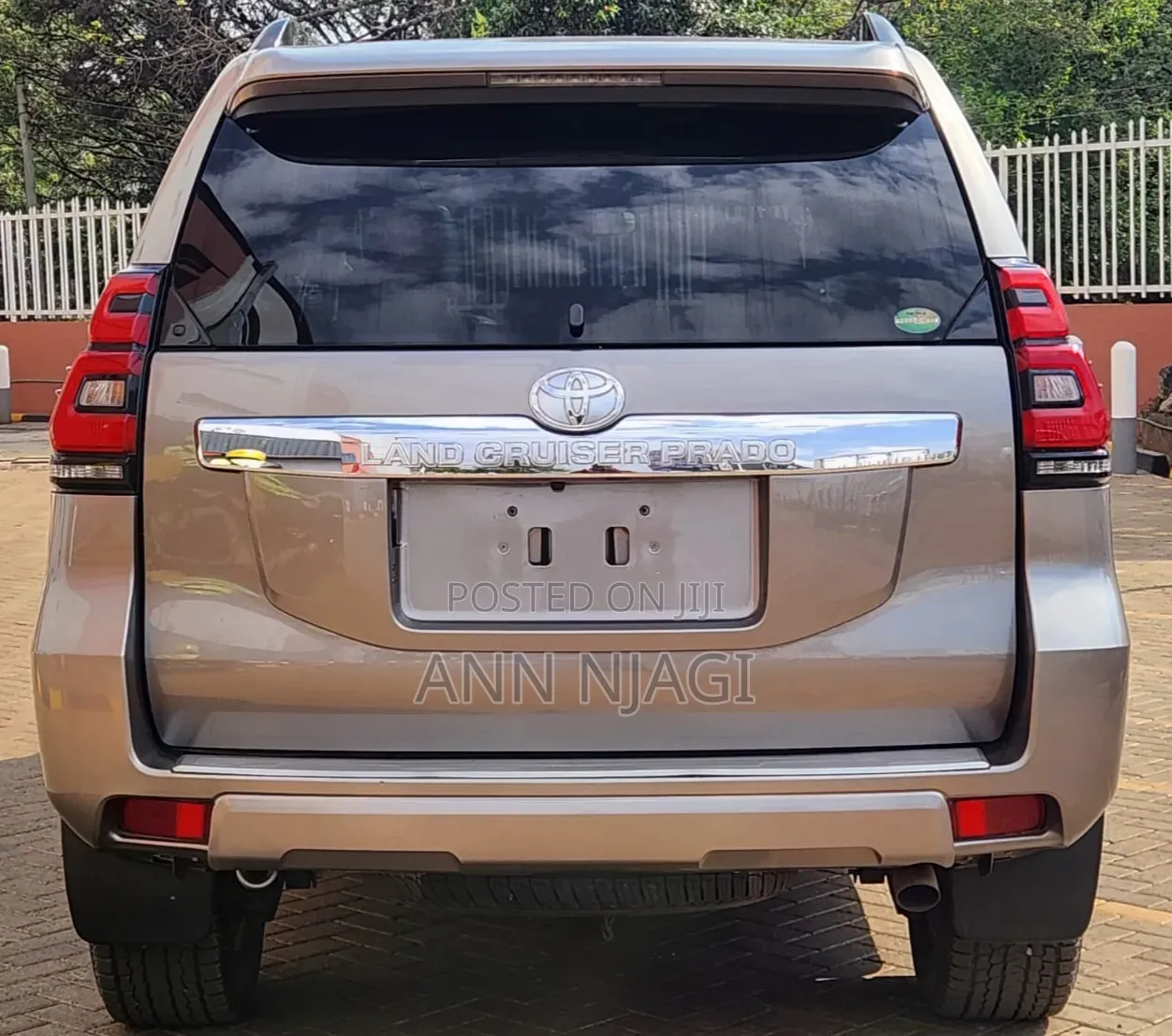 Toyota Land Cruiser Prado 2017 Brown
