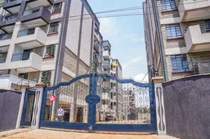 Waiyaki Way Studio Airbnb With Swimming Pool