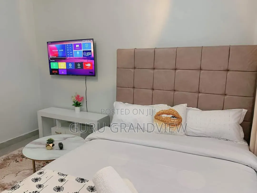 Waiyaki Way Studio Airbnb With Swimming Pool