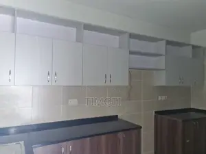 3 Bedroom Apartment Plus SQ
