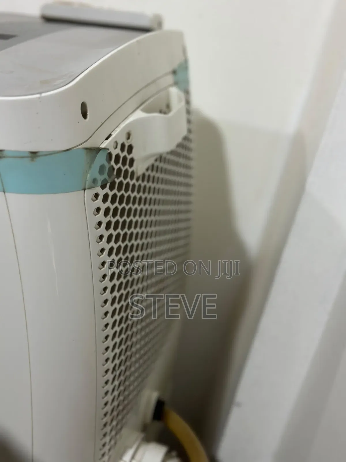 Vonhotpoint 3in1 Portable Air Conditioner,mint Condition/A+ /No Noise
