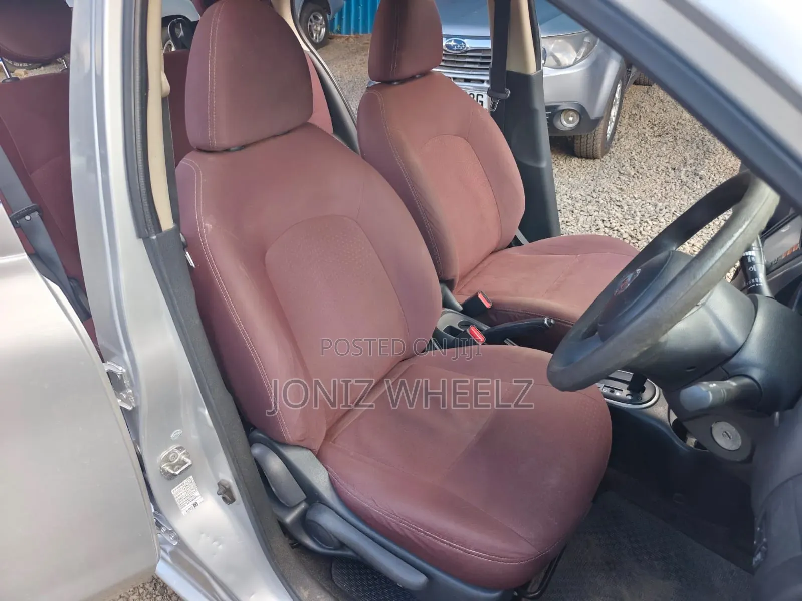 Nissan March 2015 Silver
