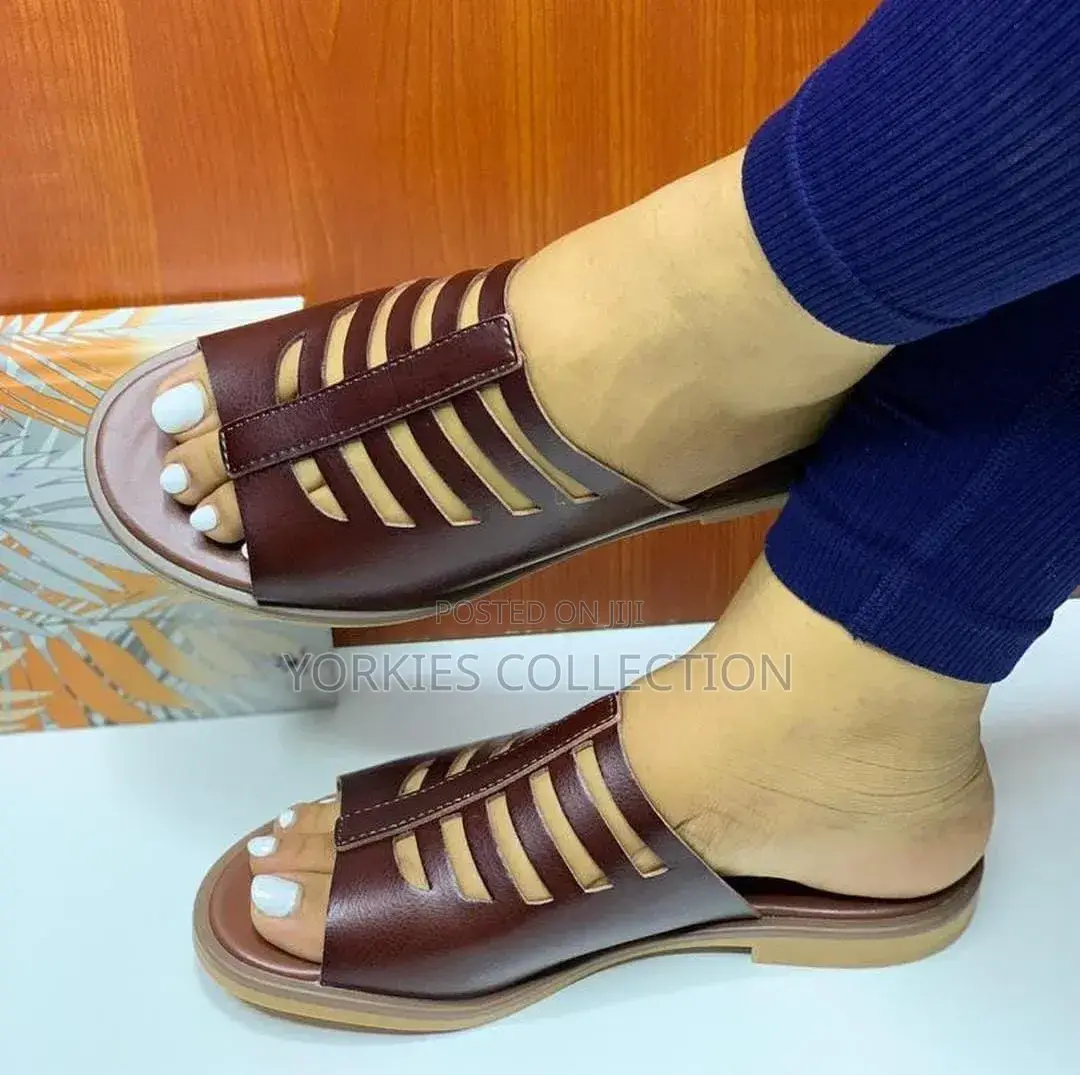 High Quality Sandals
