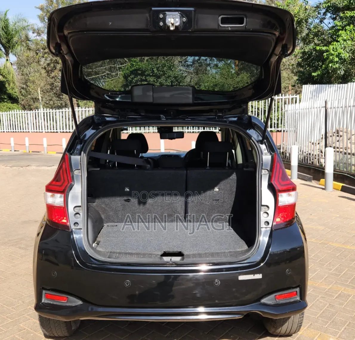 Nissan Note 2017 Black