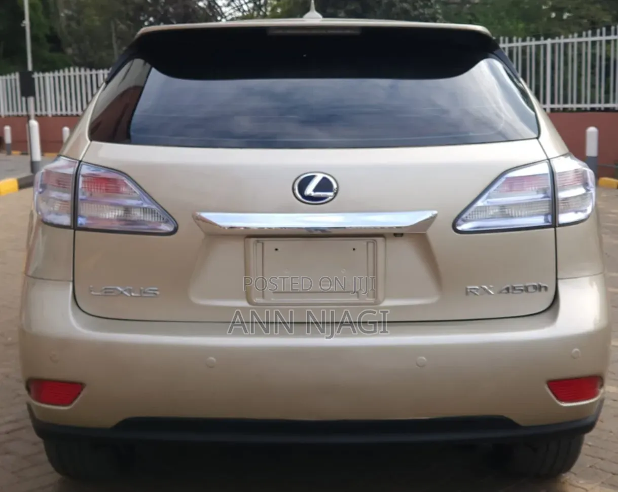 Lexus RX 2011 Gold