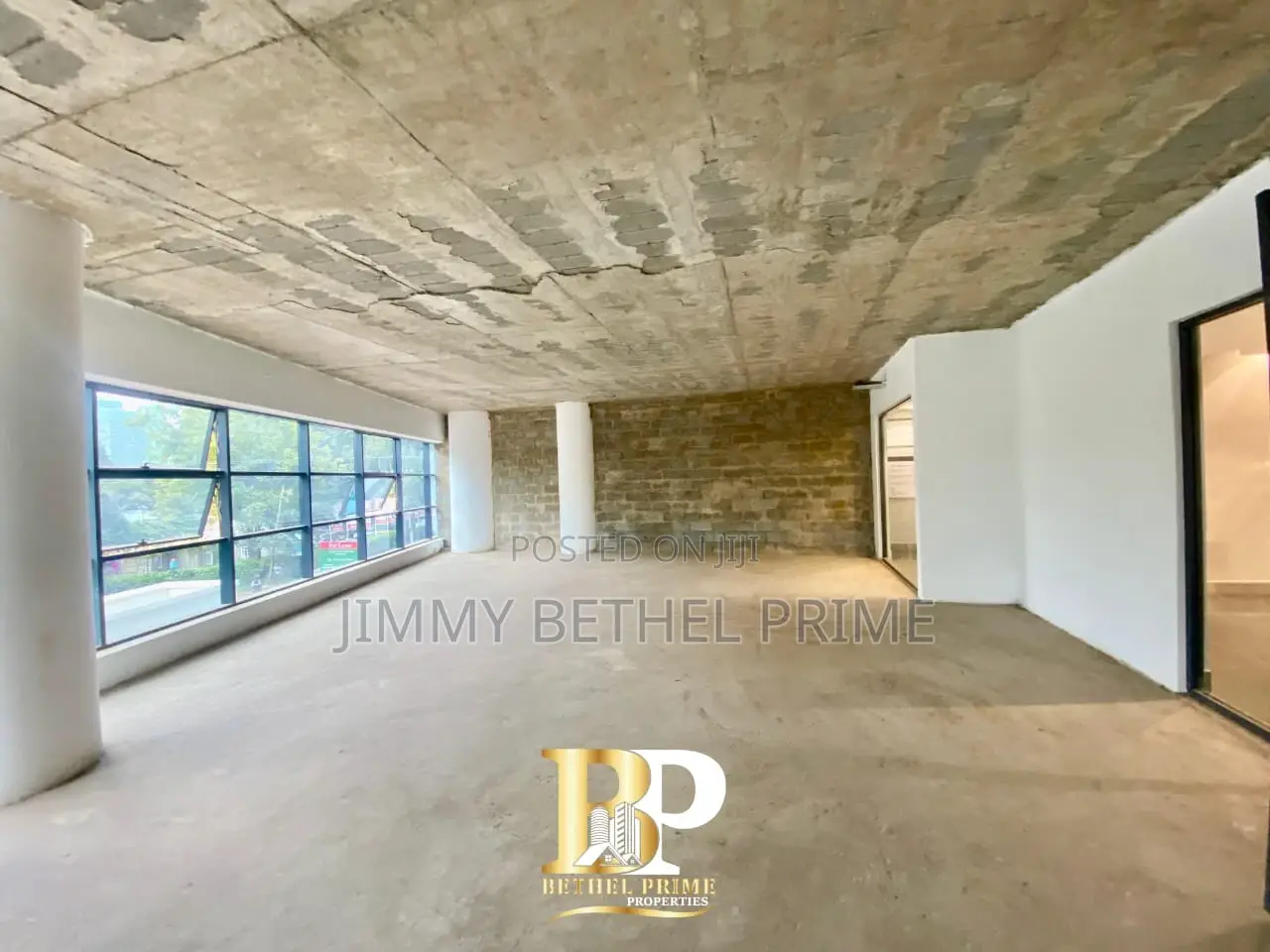 Prime Spacious Office for Rent