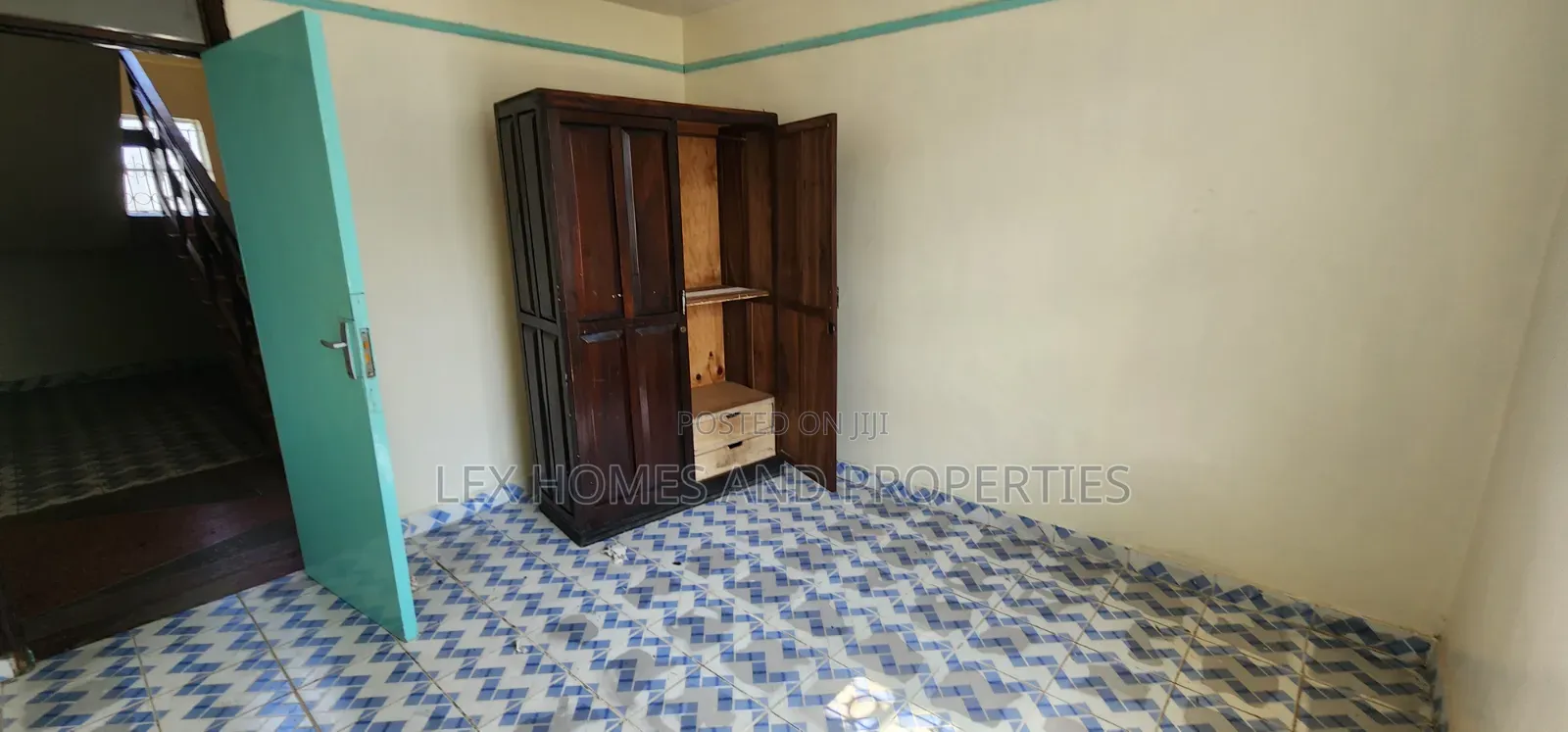 5bdrm Maisonette in NkaiMurunya for rent