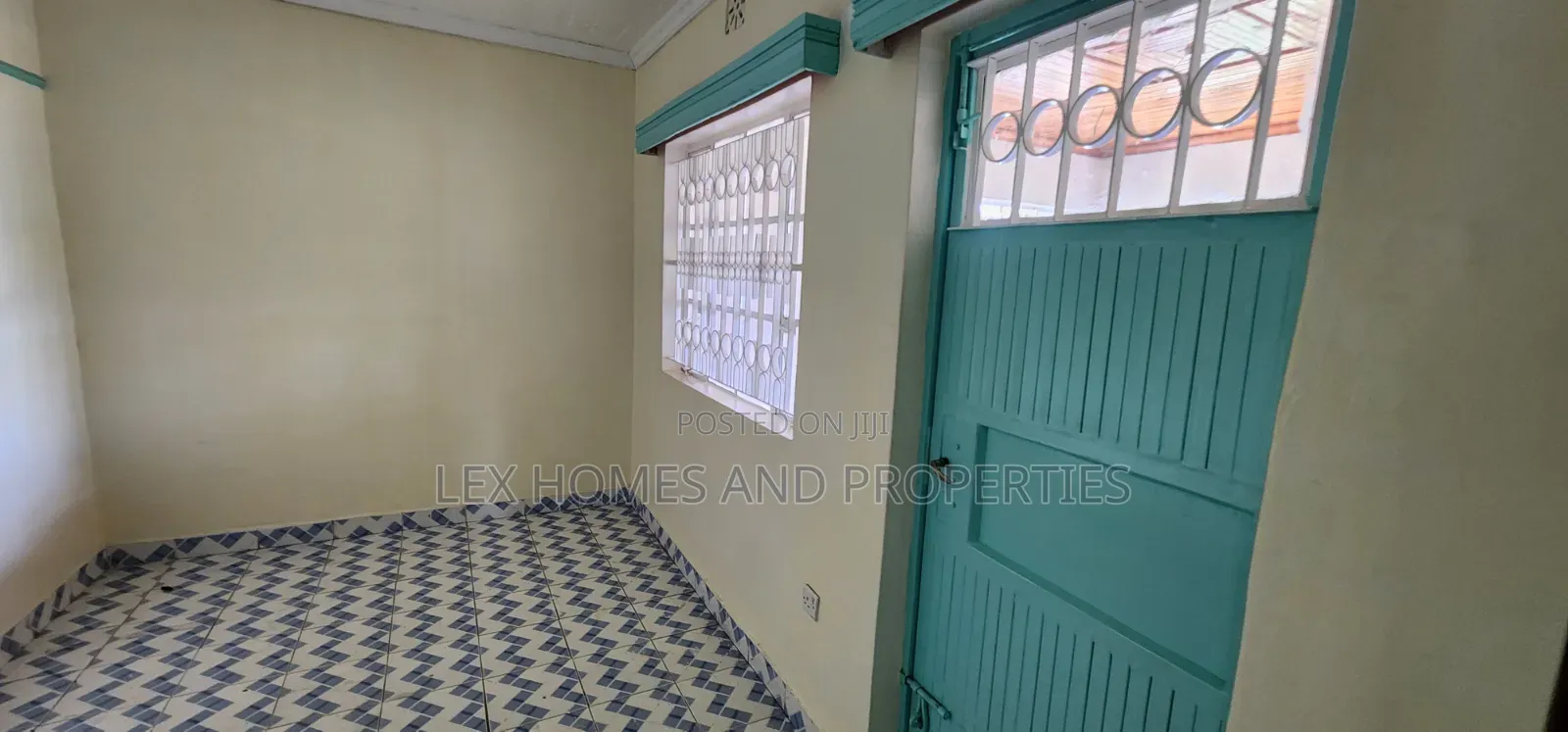 5bdrm Maisonette in NkaiMurunya for rent