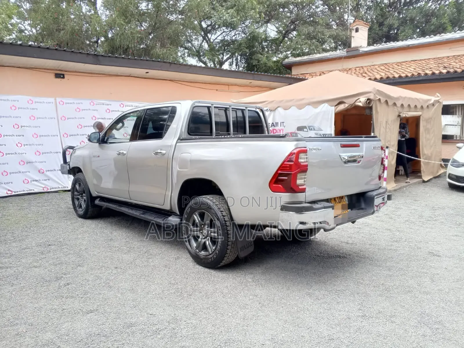 Toyota Hilux 2021 Silver
