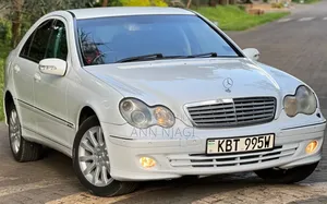 Mercedes-Benz C230 2005 Pearl